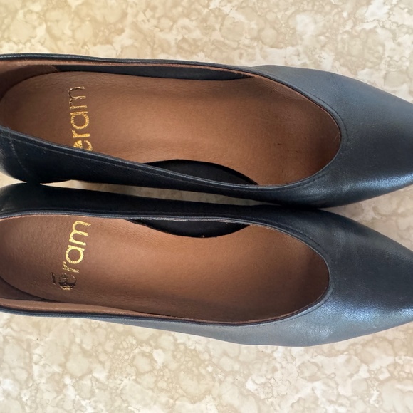 Eram Formal shoes - Picture 3 of 7